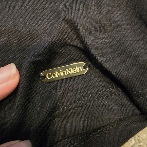 Calvin Klein Black Short Sleeve Blouse, Size L - Picture 3 of 9